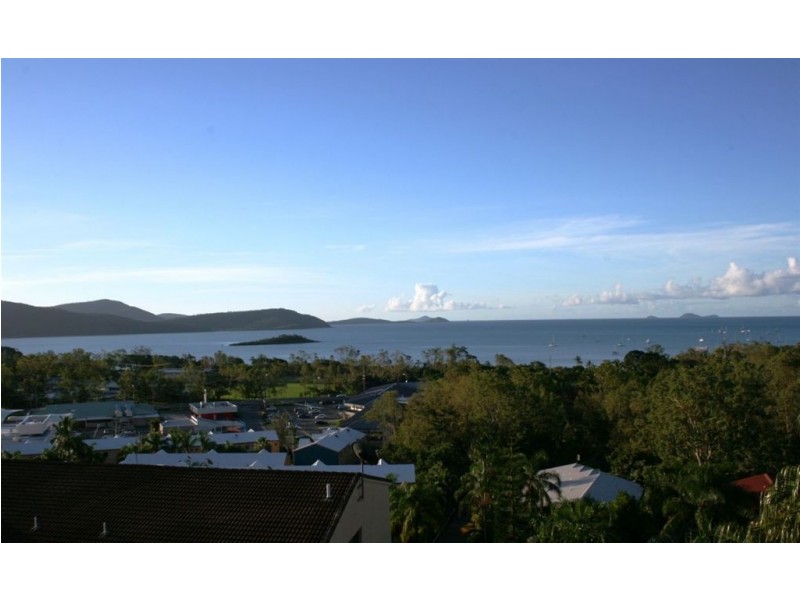 160/6 Eshelby Drive, Cannonvale QLD 4802