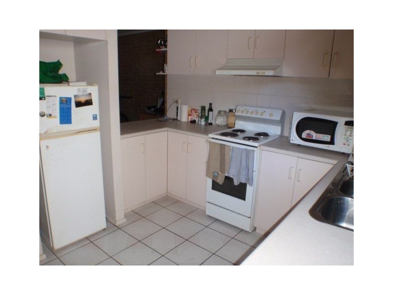 3/1 Adina Street, Cannonvale QLD 4802