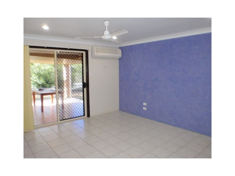 65 Parkwood Terrace, Cannonvale QLD 4802