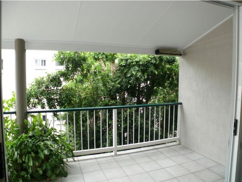 6B/10 Island Drive, Cannonvale QLD 4802