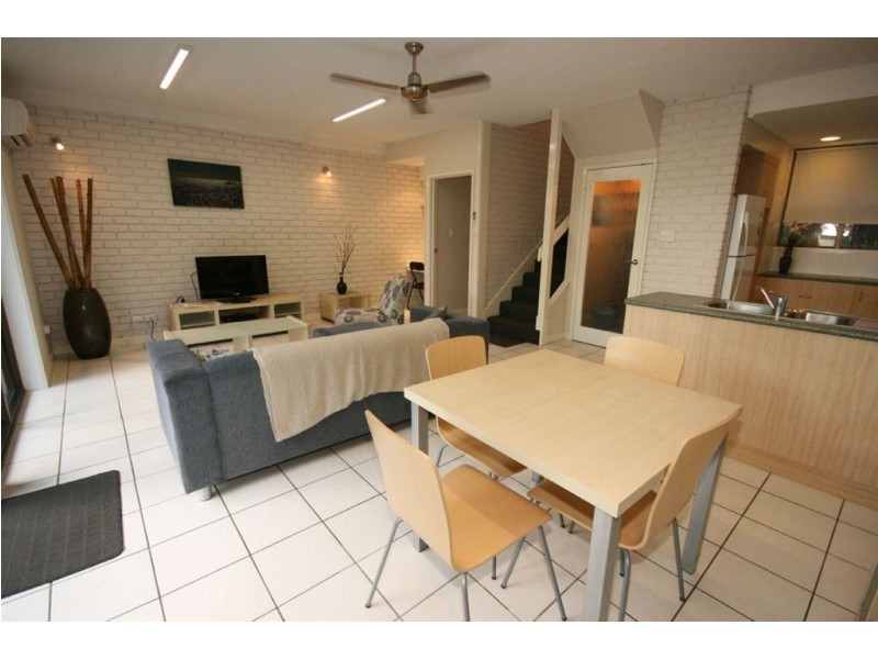 6/2 Lewis Street, Airlie Beach QLD 4802