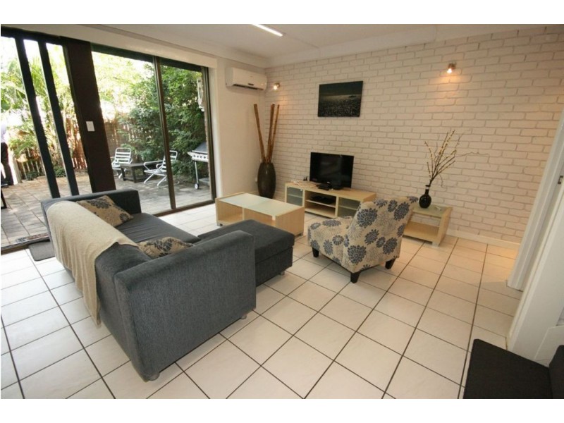 6/2 Lewis Street, Airlie Beach QLD 4802