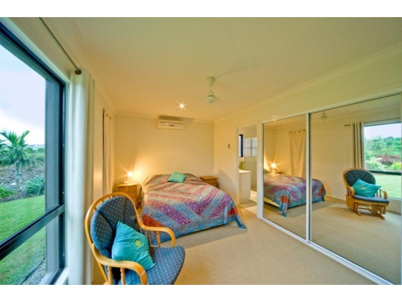 51 Galbraith Park Drive, Cannonvale QLD 4802