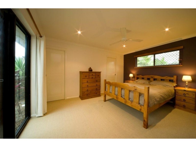 51 Galbraith Park Drive, Cannonvale QLD 4802