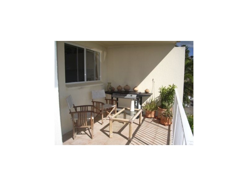 16/12 Eshelby Drive, Cannonvale QLD 4802