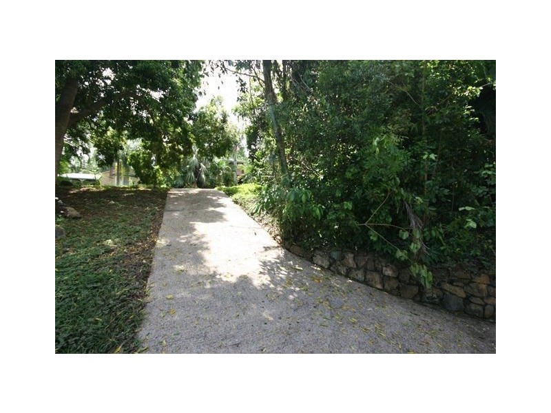 12 Sandpiper Crescent, Jubilee Pocket QLD 4802