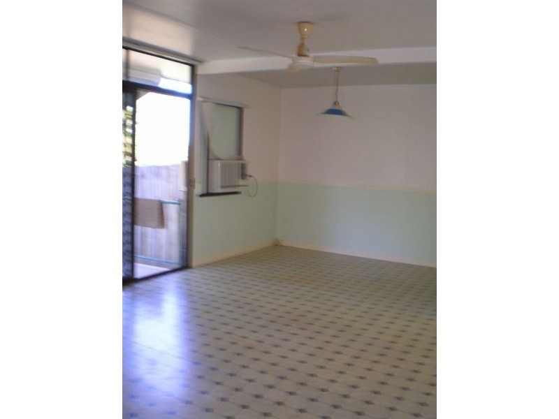 2/16 Ushers Road, Mount Julian QLD 4800