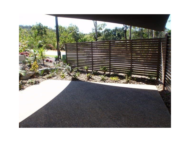 1/1 Rainbow Place, Jubilee Pocket QLD 4802