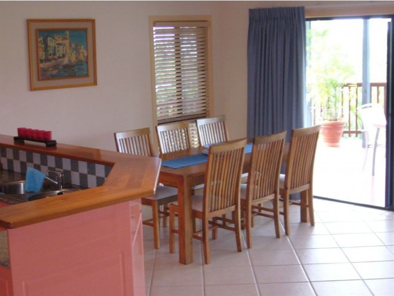 17a Nara  Ave, Airlie Beach QLD 4802