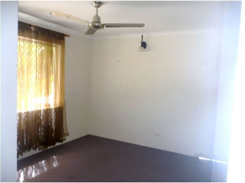 35/11 Island Drive, Cannonvale QLD 4802