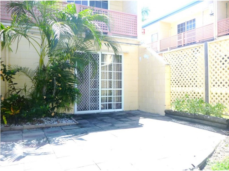 35/11 Island Drive, Cannonvale QLD 4802