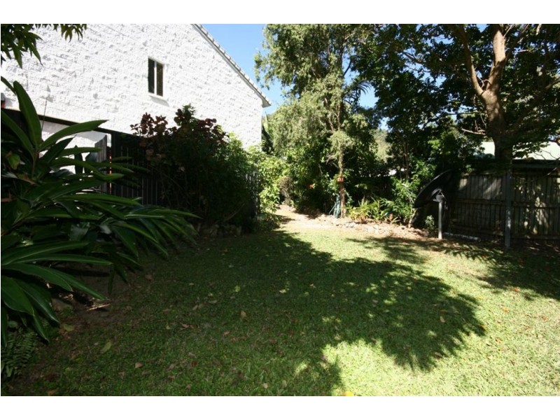 1/5 Duell Road, Cannonvale QLD 4802