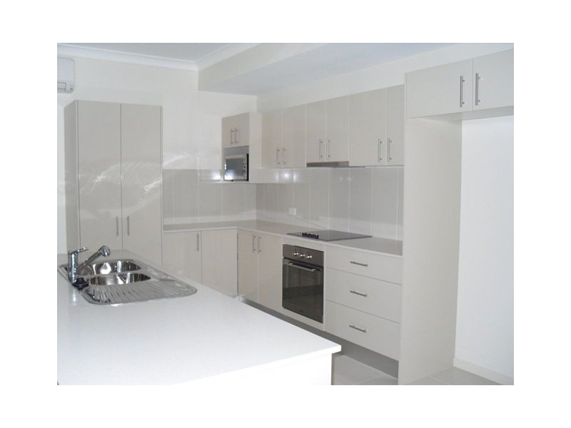 9 Bali Hi Place, Jubilee Pocket QLD 4802