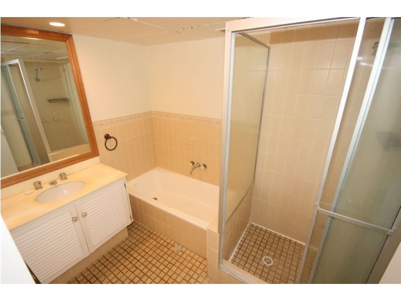 21/2 Eshelby Drive, Cannonvale QLD 4802