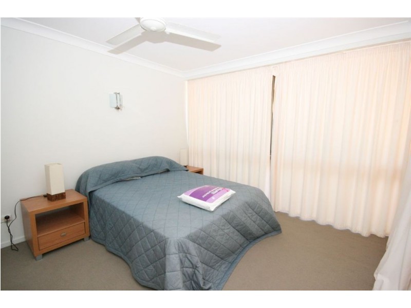 21/2 Eshelby Drive, Cannonvale QLD 4802