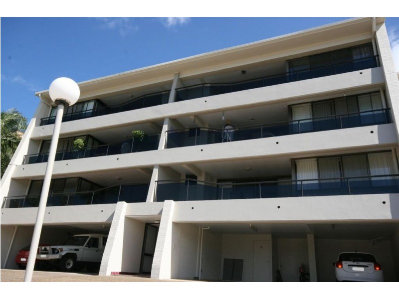 21/2 Eshelby Drive, Cannonvale QLD 4802