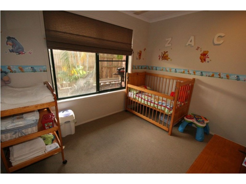 2 Solway Avenue, Cannonvale QLD 4802