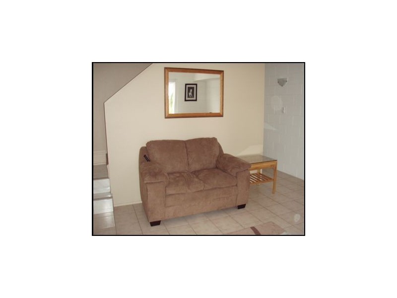 38/3 Eshelby Drive, Cannonvale QLD 4802