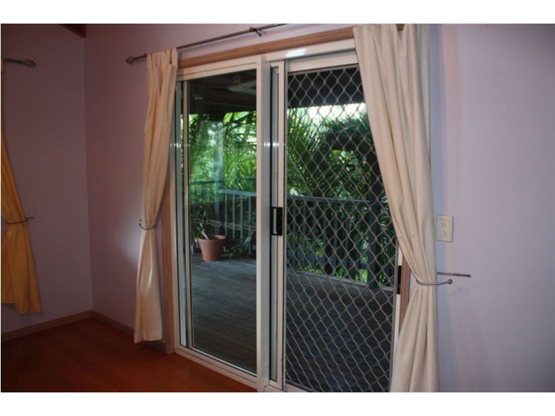 48 Jones Road, Cannonvale QLD 4802