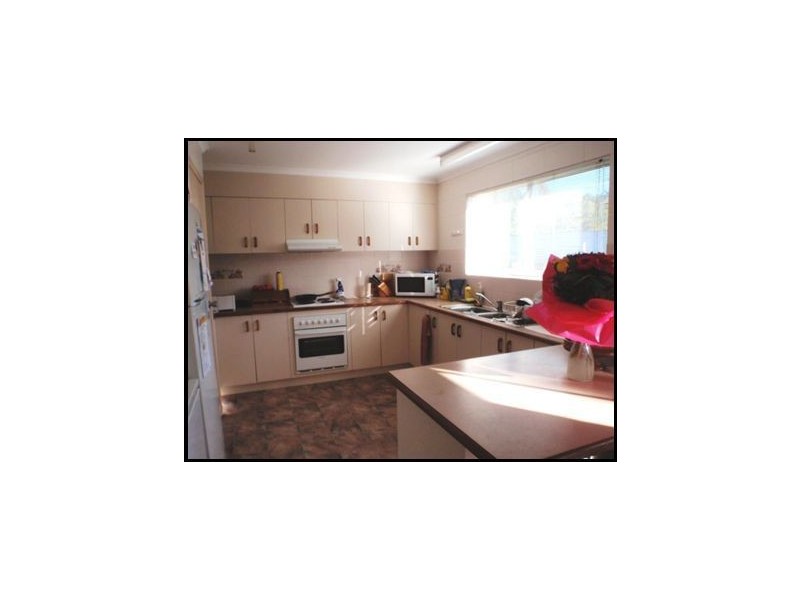 25 Stormvogel Drive, Mandalay QLD 4802