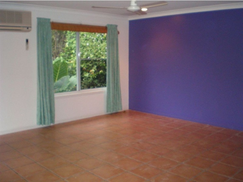 11 Wambiri Street, Cannonvale QLD 4802