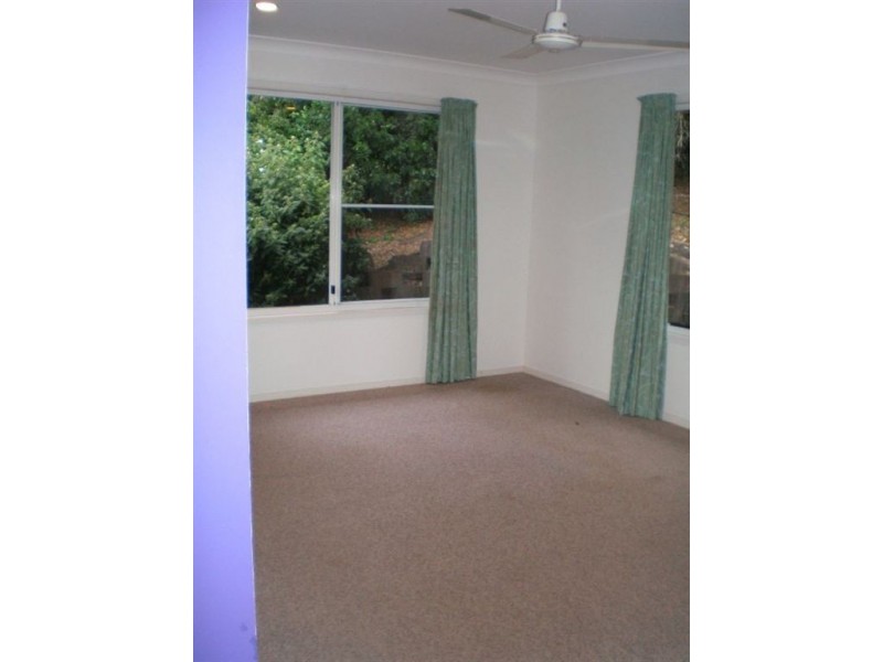 11 Wambiri Street, Cannonvale QLD 4802