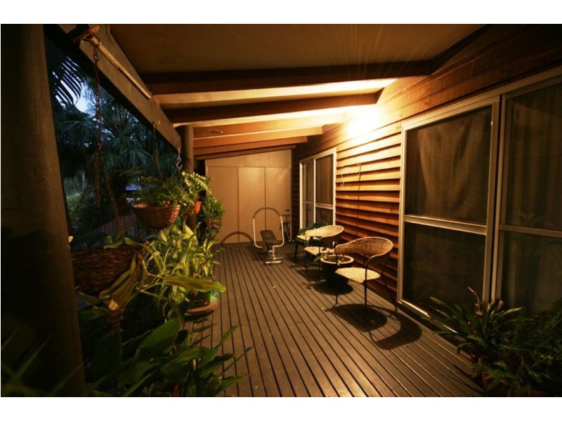 7 Laurence Close, Cannonvale QLD 4802