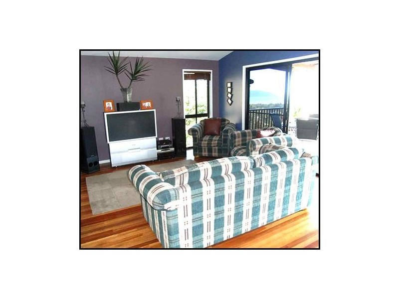 23 Panormaic Court, Cannonvale QLD 4802