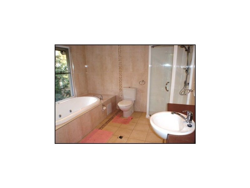 3/6 Salmon Street, Cannonvale QLD 4802