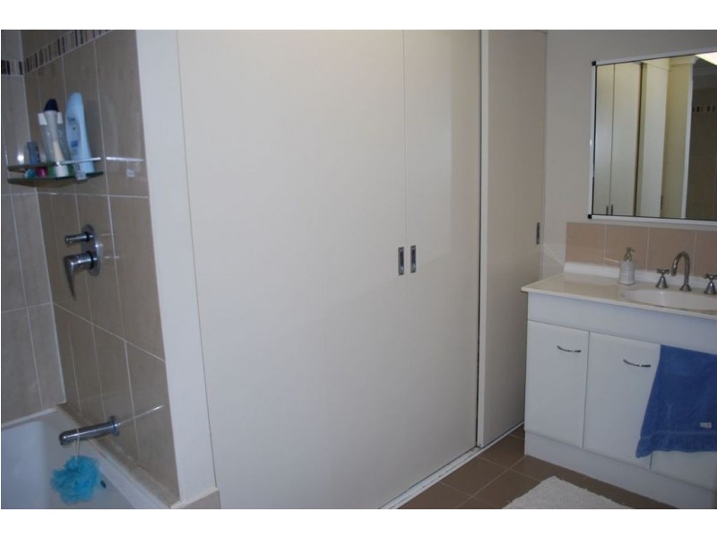 2/19 Tropic Road, Cannonvale QLD 4802