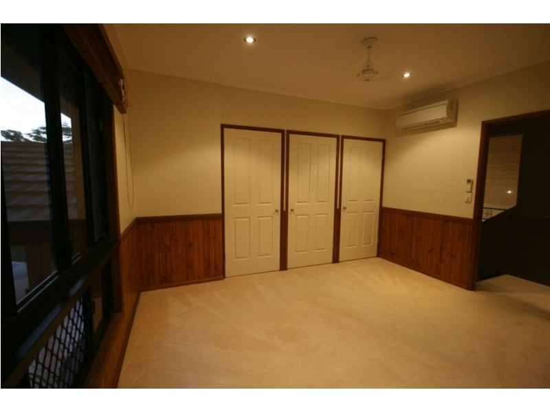 48 Pepperberry Lane, Cannonvale QLD 4802