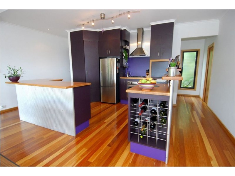 6 Daydream Court, Cannonvale QLD 4802