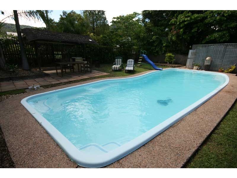 6 Picaninni Close, Cannonvale QLD 4802