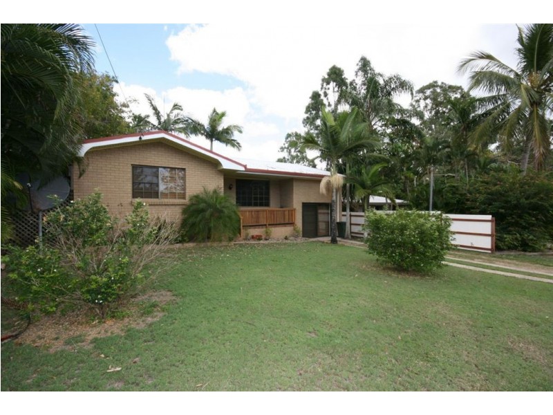 6 Picaninni Close, Cannonvale QLD 4802