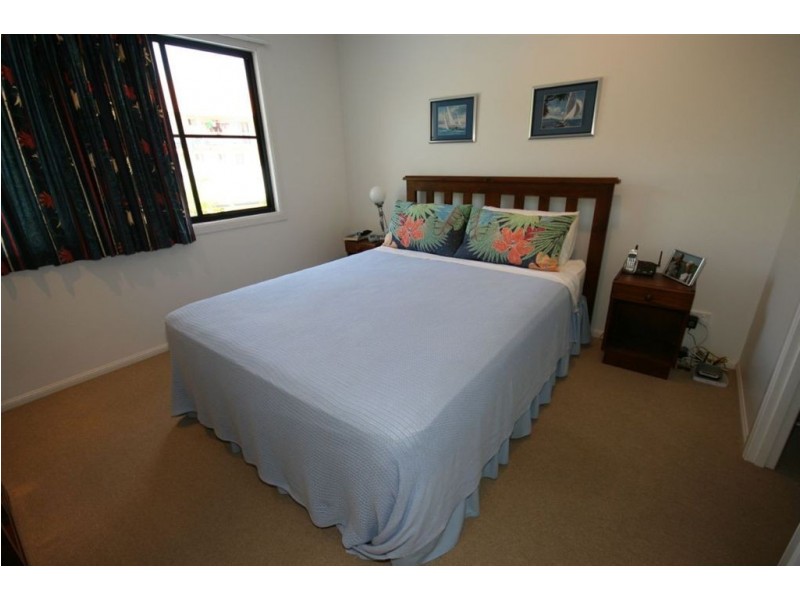 21/16 Beach Road, Cannonvale QLD 4802