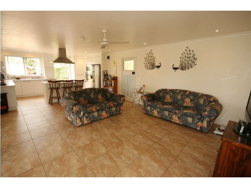 72 Staniland Drive, Strathdickie QLD 4800