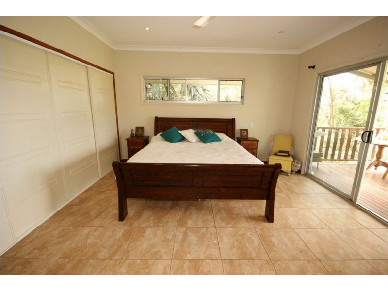 72 Staniland Drive, Strathdickie QLD 4800