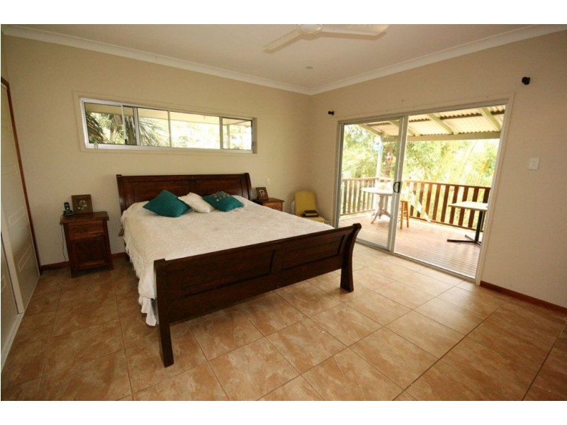 72 Staniland Drive, Strathdickie QLD 4800