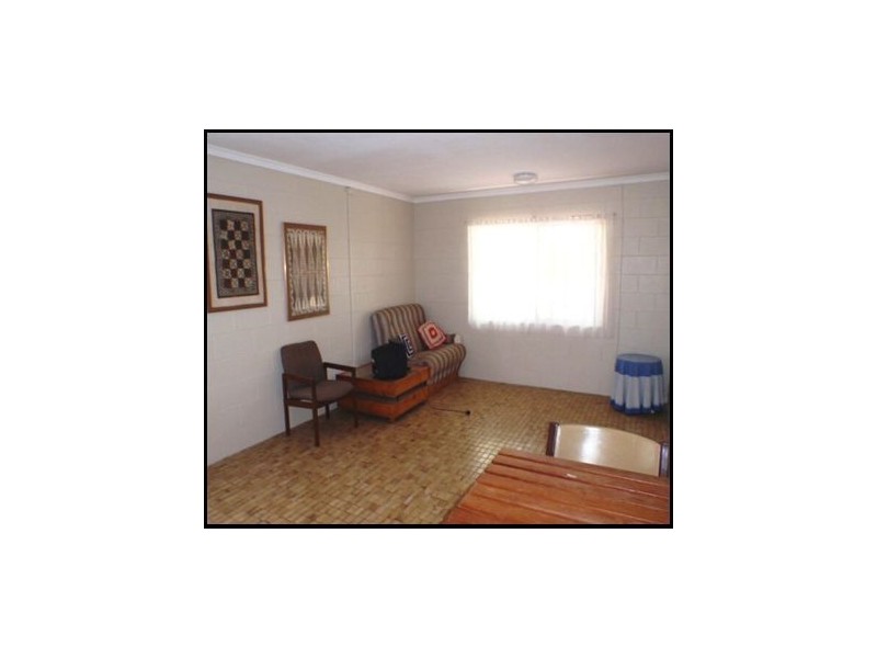 4 Schnapper Street, Cannonvale QLD 4802