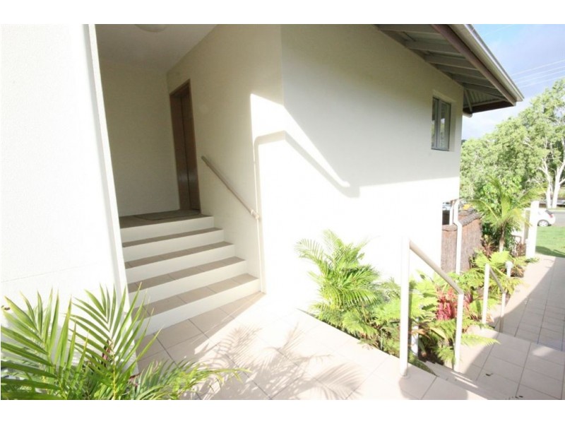 2/14 Waterson Way, Airlie Beach QLD 4802
