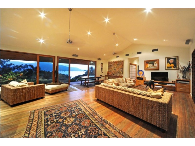 371 Mandalay Road, Airlie Beach QLD 4802