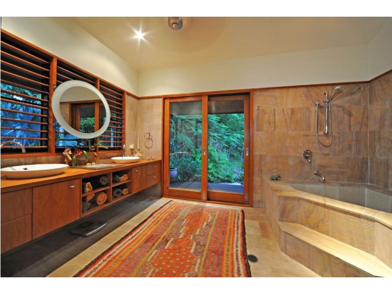 371 Mandalay Road, Airlie Beach QLD 4802