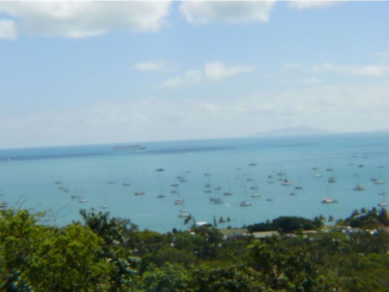 16 Laguna Court, Airlie Beach QLD 4802