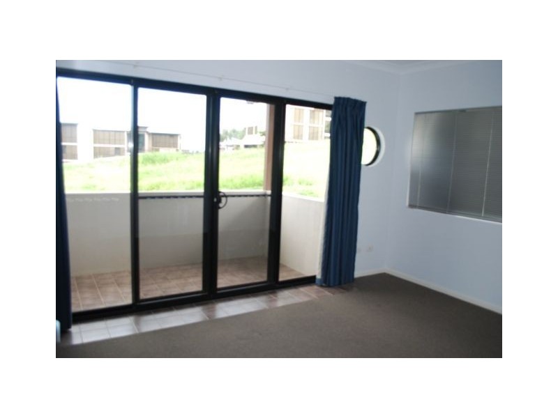 7/14 Altmann Avenue, Cannonvale QLD 4802