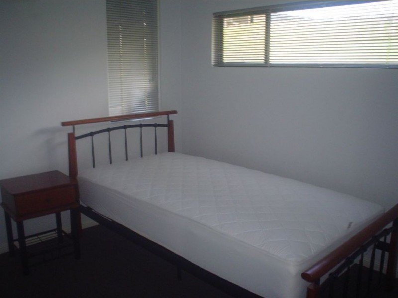 7/14 Altmann Avenue, Cannonvale QLD 4802