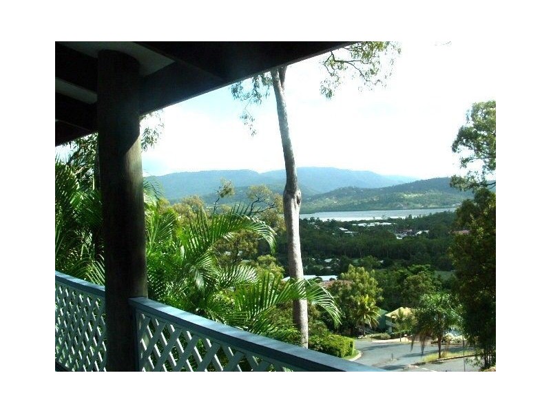 3 Macona Crescent, Cannonvale QLD 4802