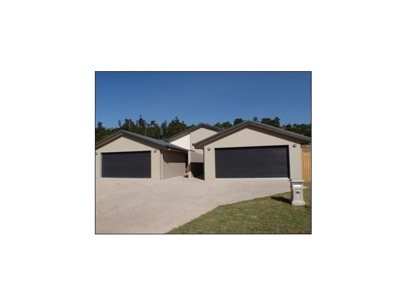 1/28 South Molle Boulevard, Cannonvale QLD 4802