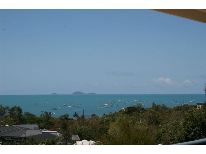 128/2 Eshelby Drive, Cannonvale QLD 4802