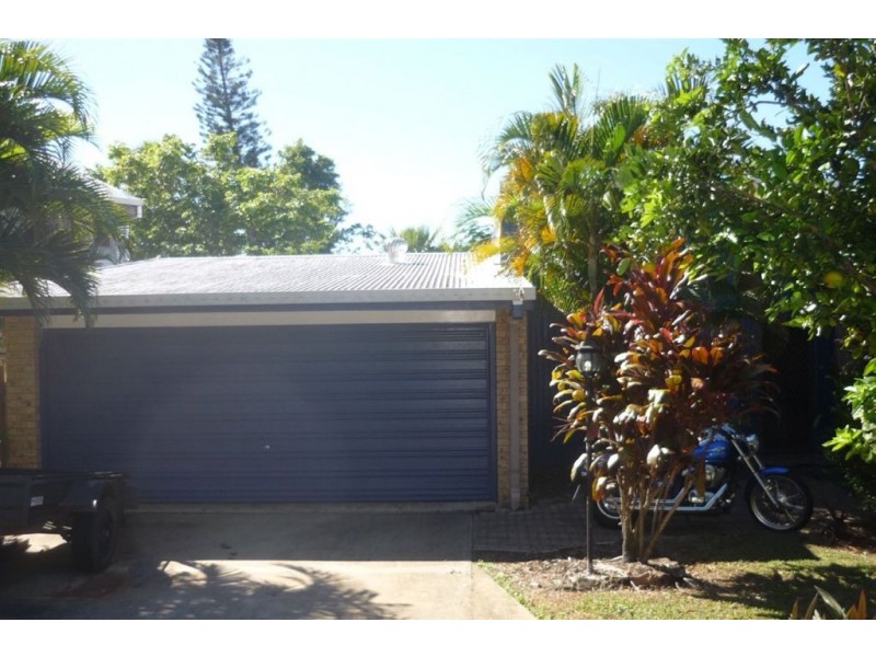 19 Stewart Drive, Cannonvale QLD 4802