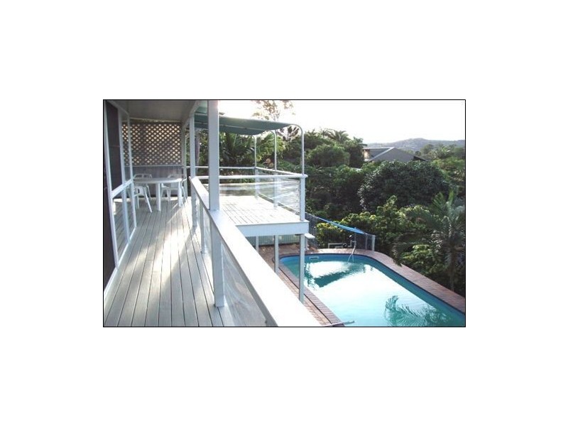 28 Country Road, Cannonvale QLD 4802